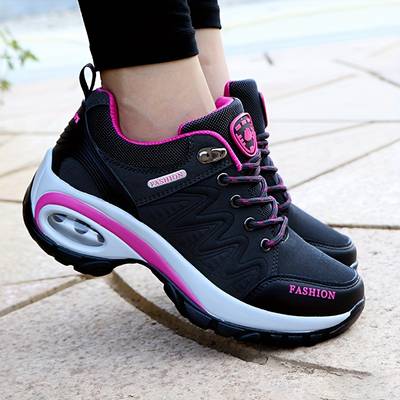 Chaussures de Randonnée Orthopédiques Noires pour Femmes - Confort et Style
